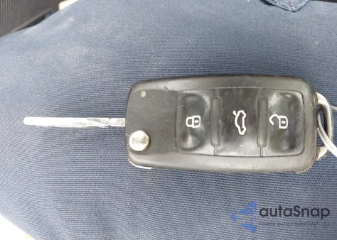 2013 Volkswagen Jetta Se z USA, uszkodzony, nr VIN 3VWDP7AJ8DM210875